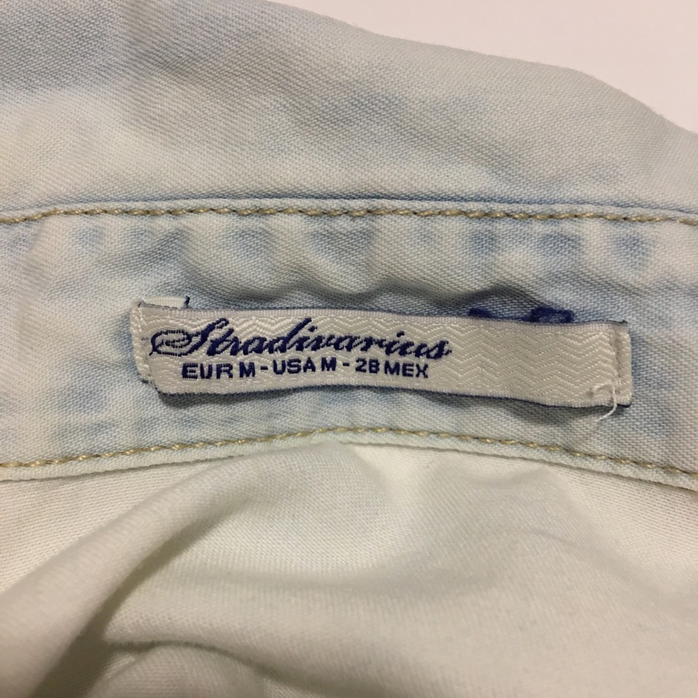 Stradivarius Chambray Button Up - image 5